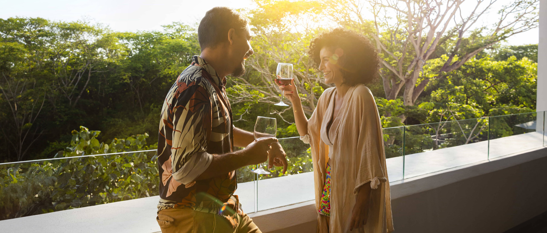 Vacaciones para Parejas en el Día de San Valentín: Un Jardín Secreto de Romance en el Pacífico