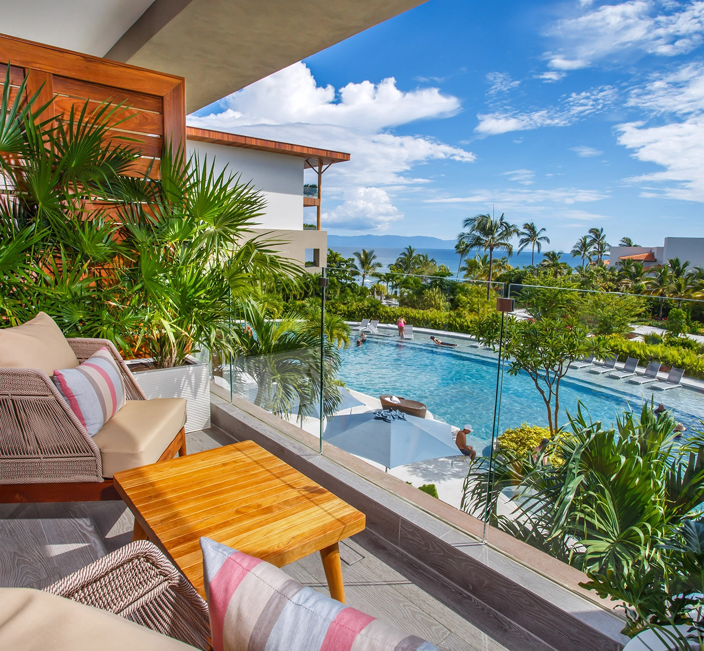 GALLERIA ESTANCIAS SUPERIORES ARMONY RESORTS