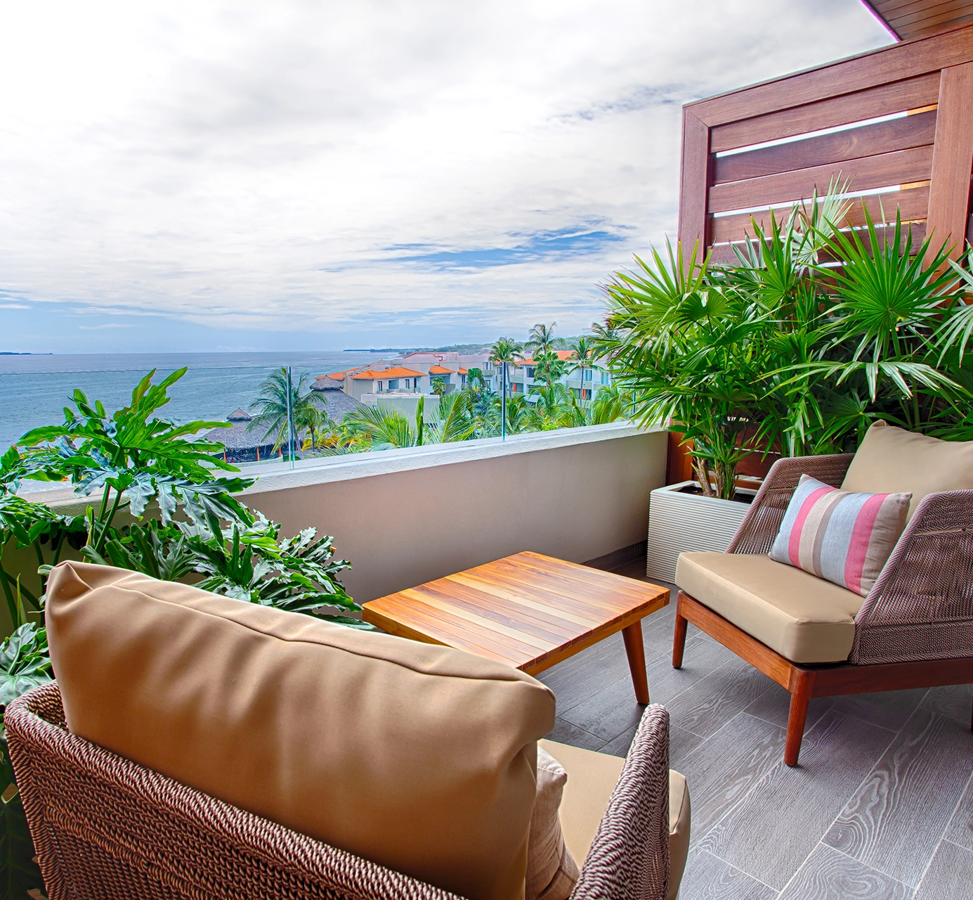 GALLERIA ESTANCIAS SUPERIORES ARMONY RESORTS